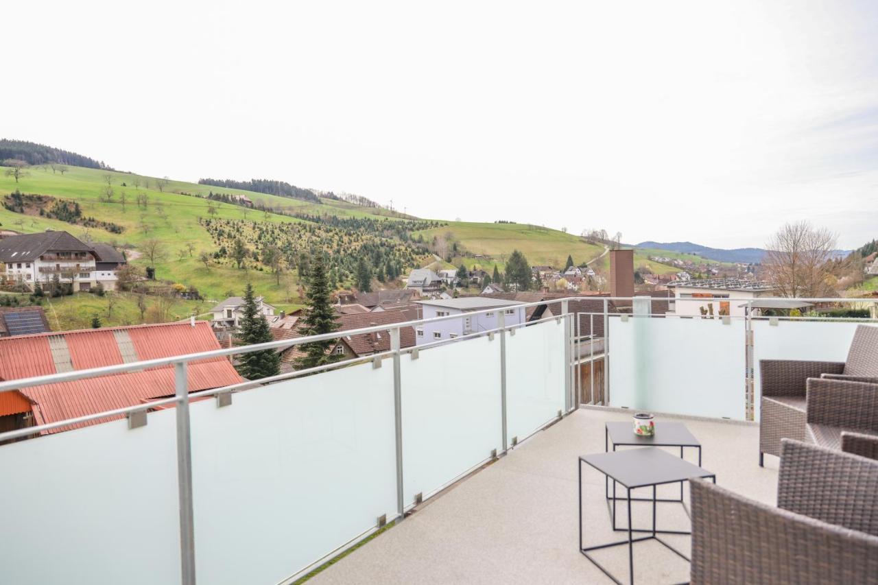 Penthouse I 106 Qm I 2 Balkone I Boxspring I Nespresso I Parkplatz Apartment Oberharmersbach Exterior photo